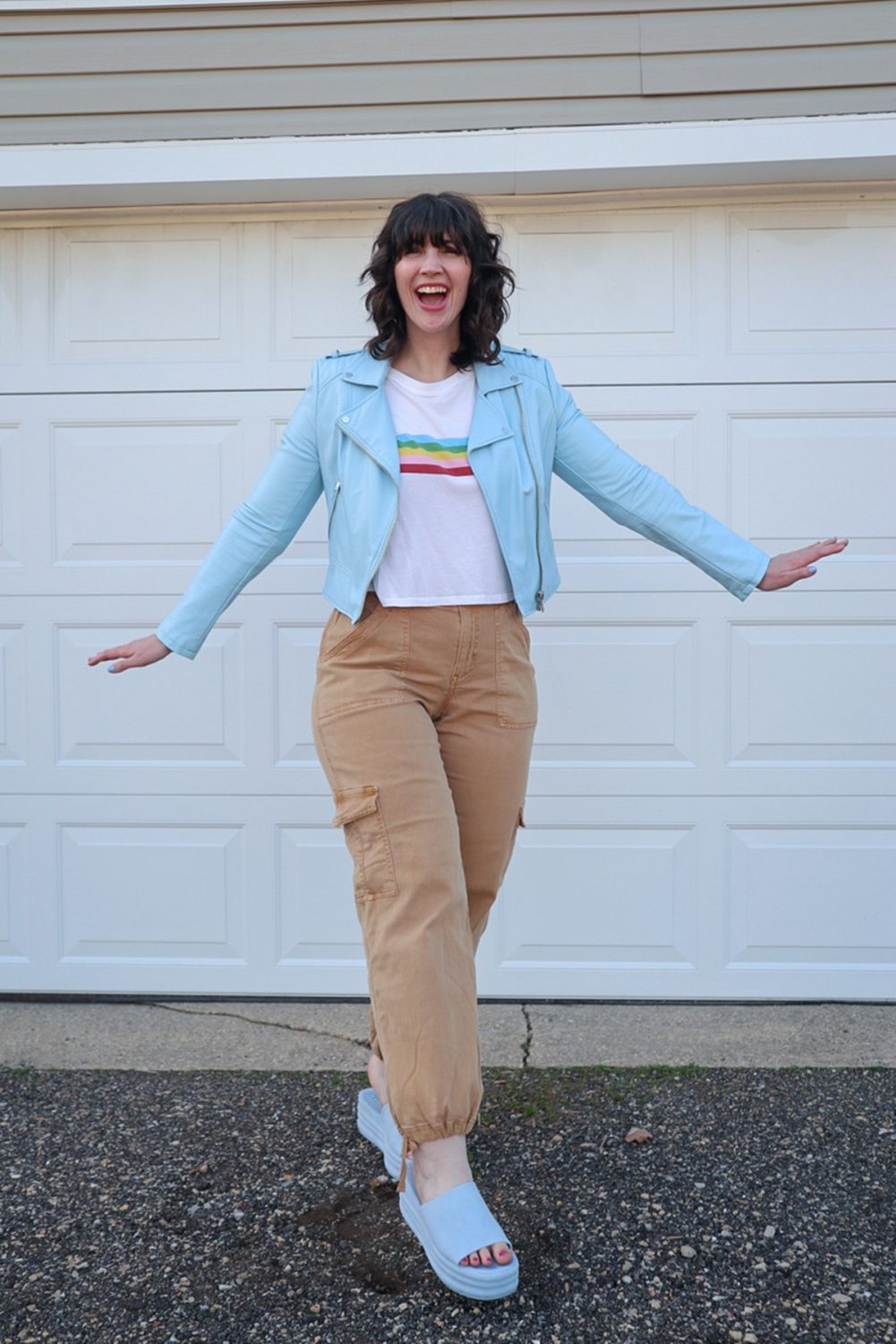 Creative Wardrobe Mixes With Women Cargo Pants